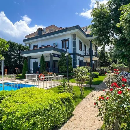 Heaven White Palace Bostanci