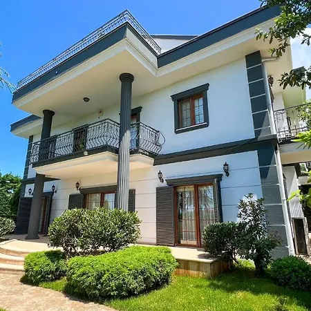 Heaven White Palace Βίλα *