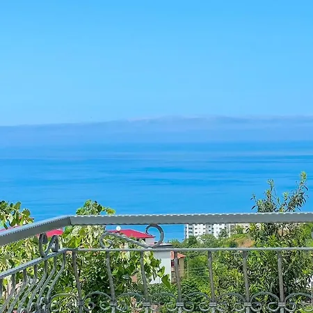 Heaven White Palace