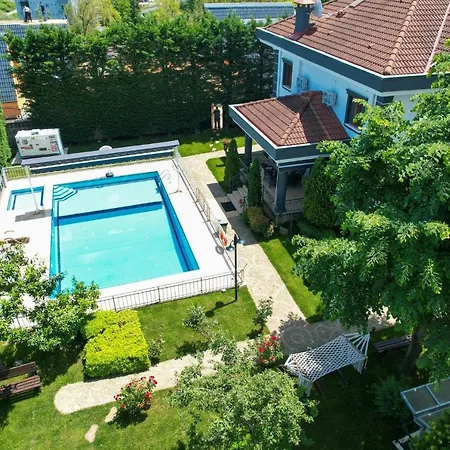 Villa Heaven White Palace Bostanci