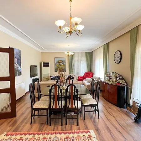 Heaven White Palace * Bostanci